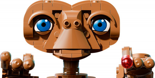 LEGO Ideas Инопланетянин (21370)