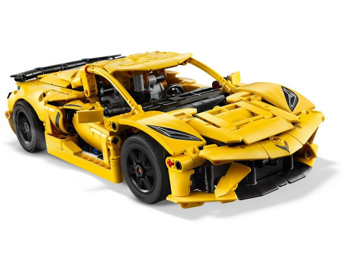 LEGO Technic Chevrolet Corvette Stingray (42205)