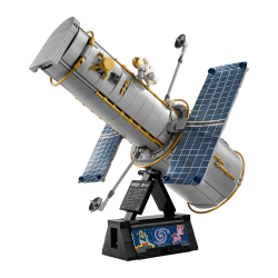 LEGO Icons Космический телескоп «Габбл» (11382)